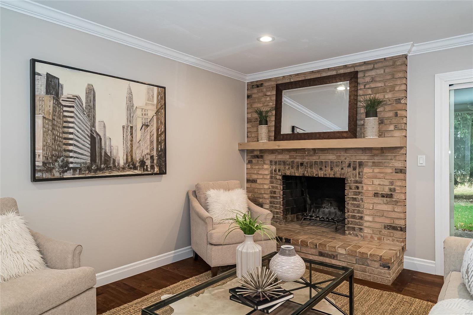 Mercer Manor 1 - Residential