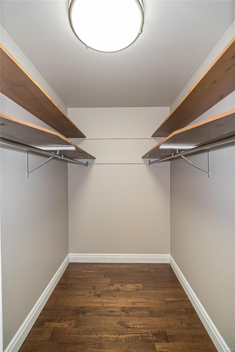 Mercer Manor 1 - Residential
