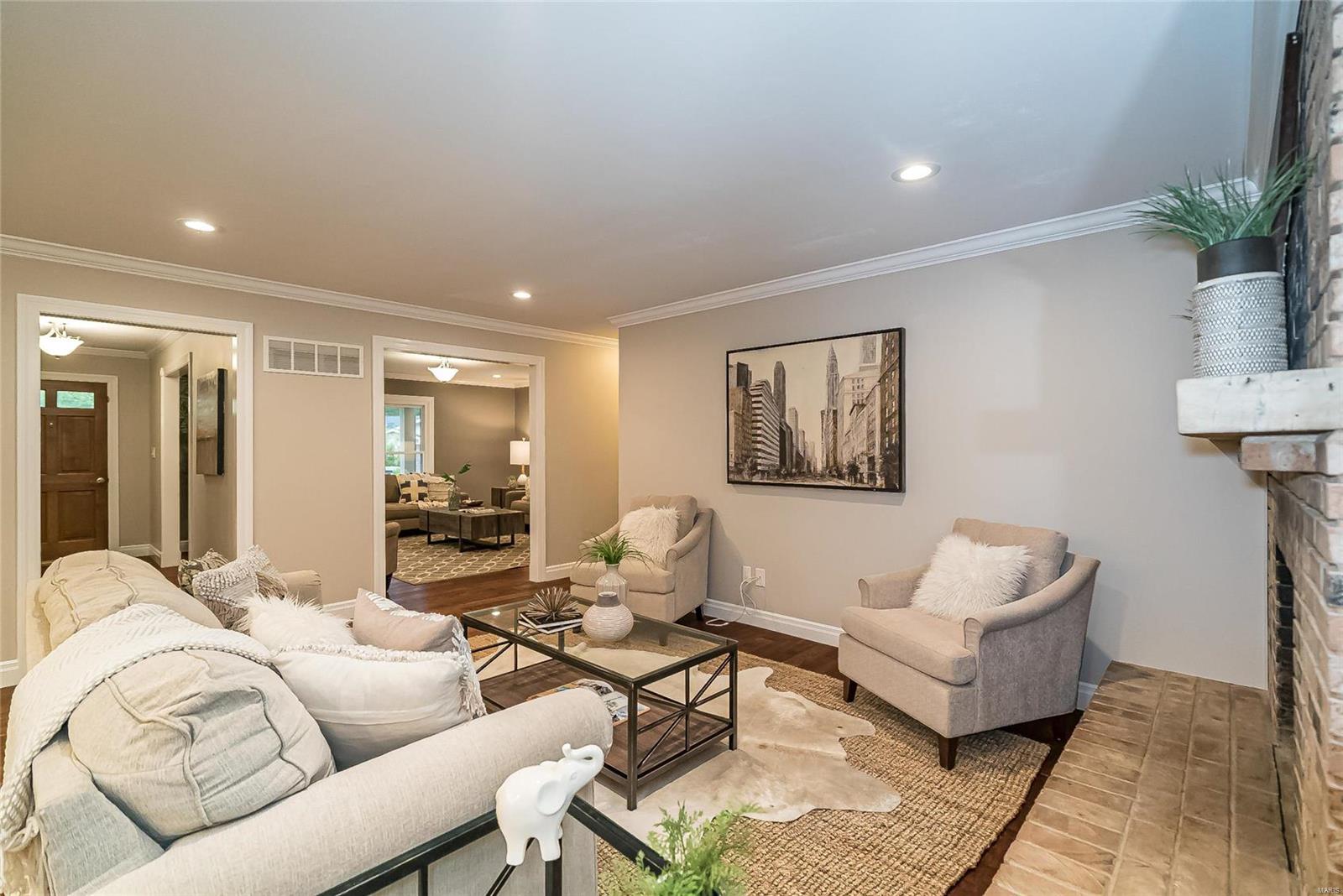 Mercer Manor 1 - Residential