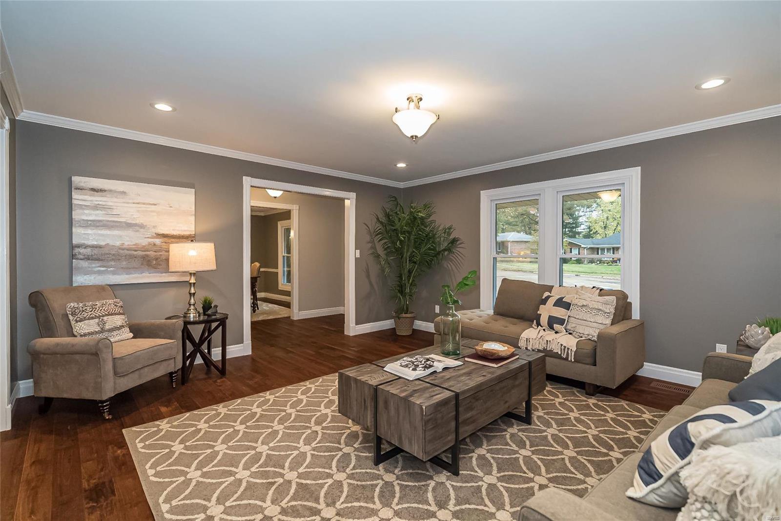 Mercer Manor 1 - Residential