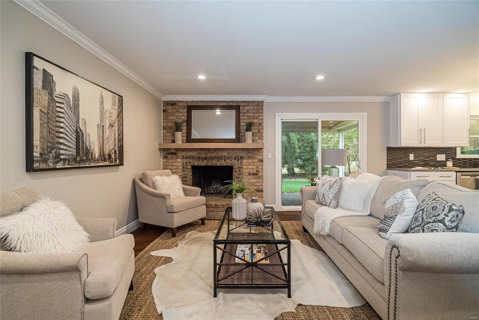 Mercer Manor 1 - Residential