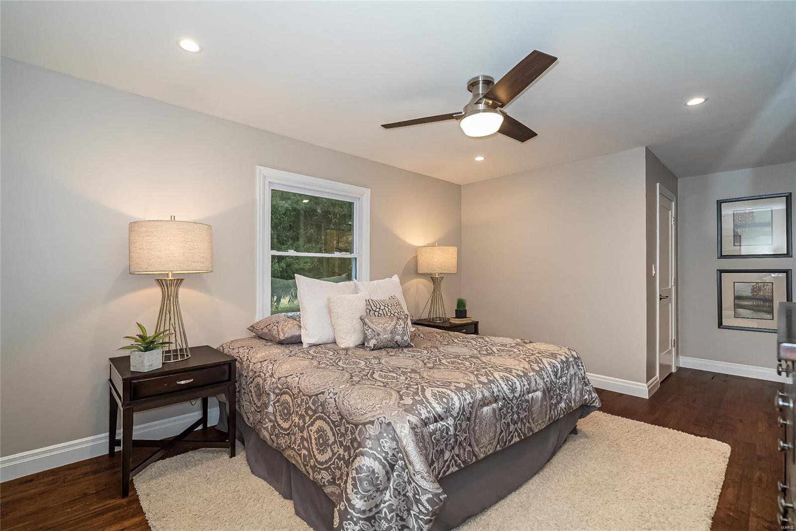 Mercer Manor 1 - Residential