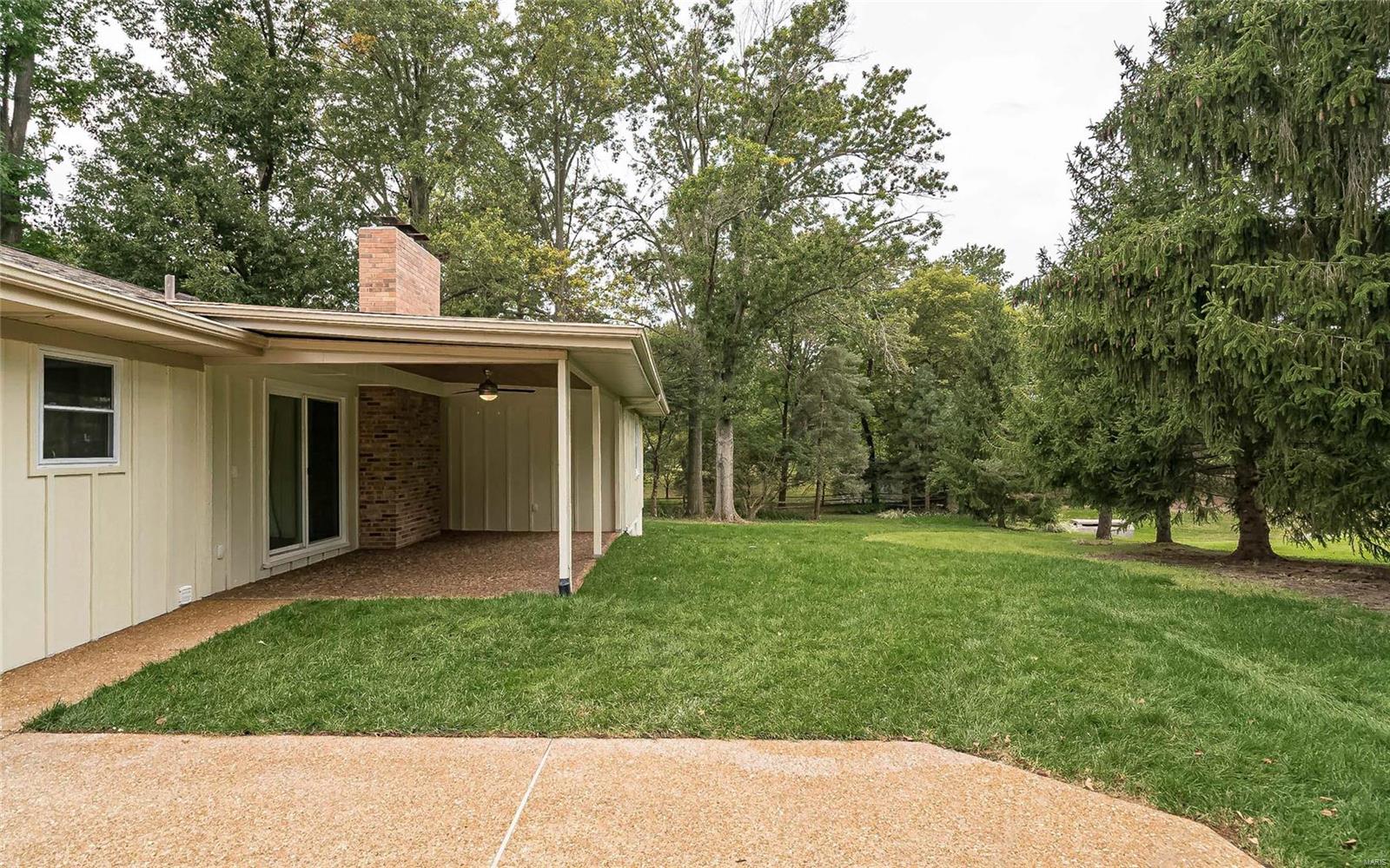 Mercer Manor 1 - Residential
