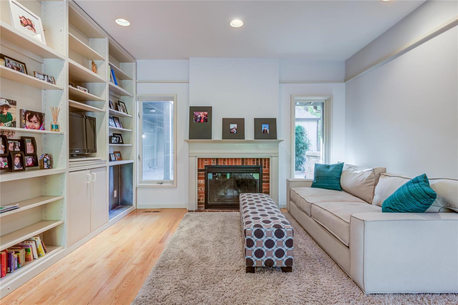 Von Schrader Estate - Residential