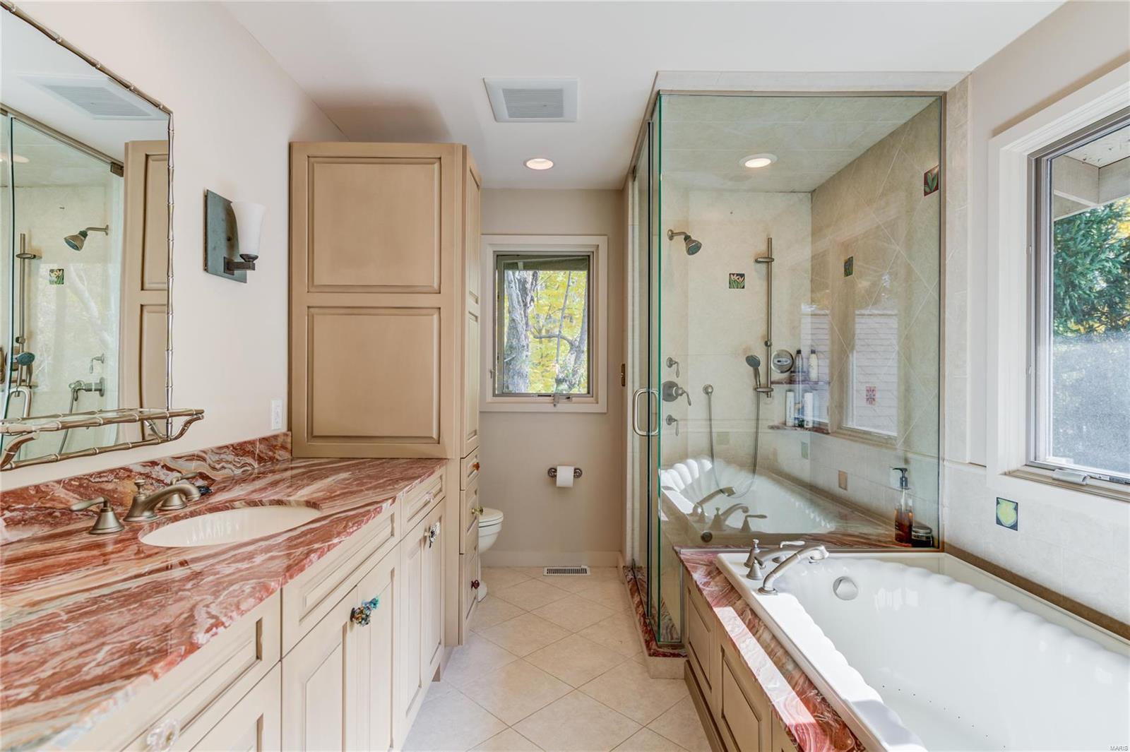 Von Schrader Estate - Residential