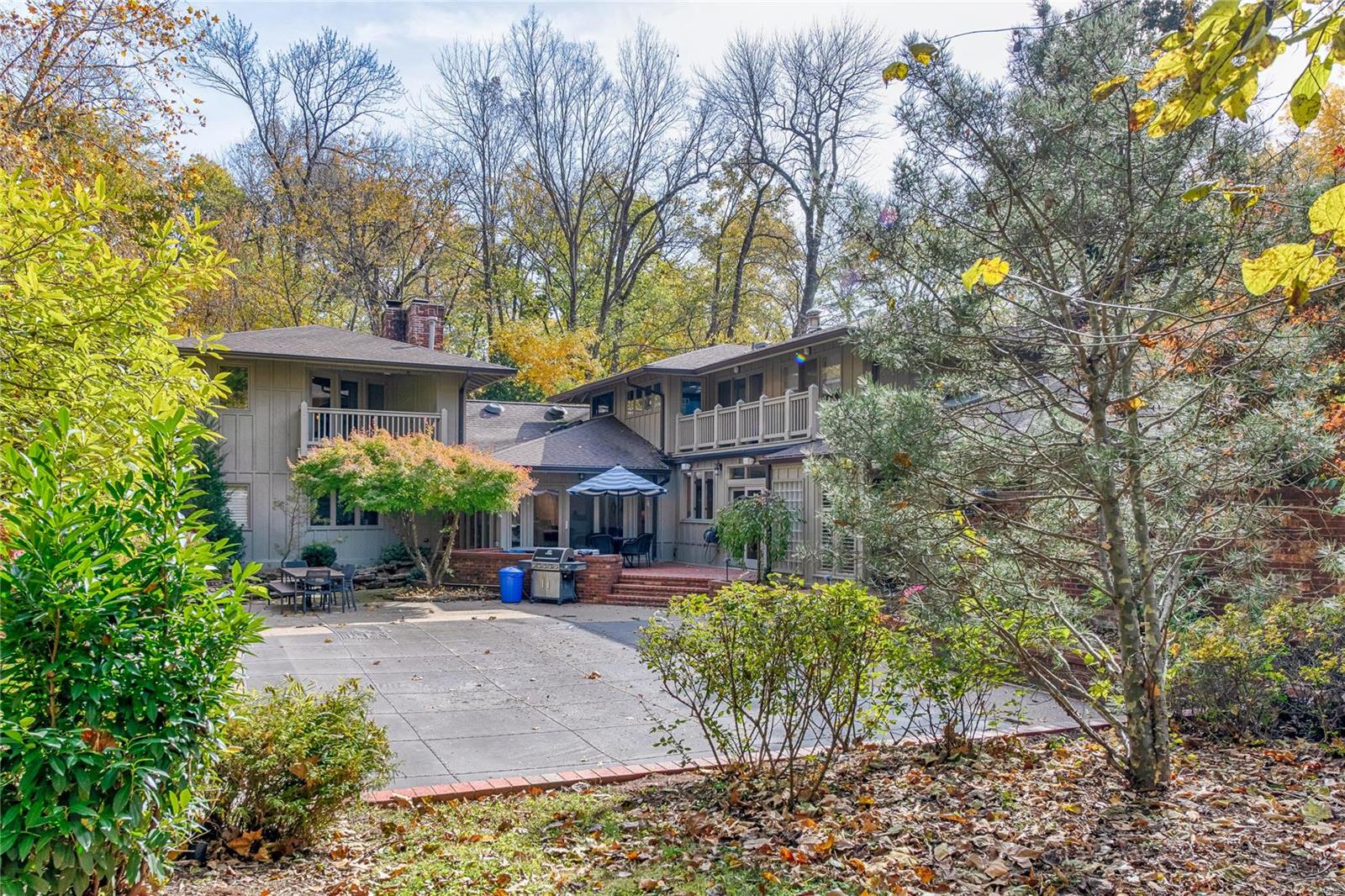 Von Schrader Estate - Residential