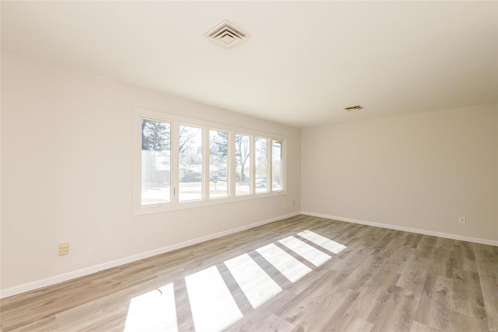 Robinwood West 6 - Residential