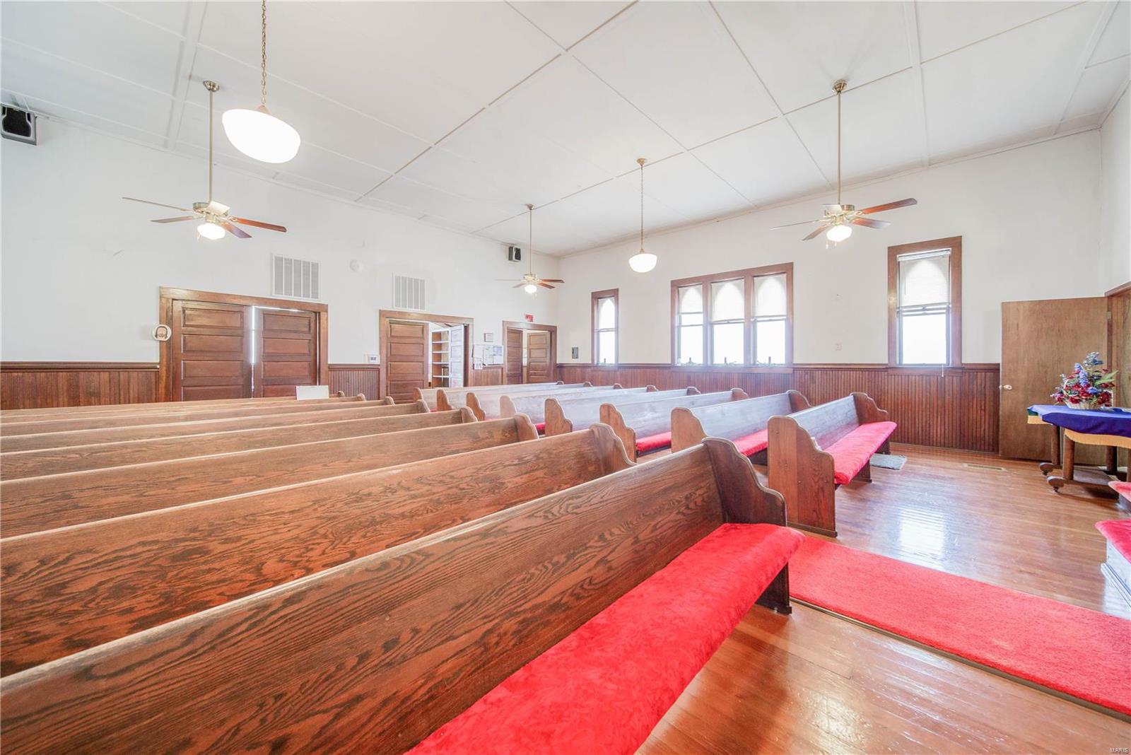Phillipsburg - Commercial Sale