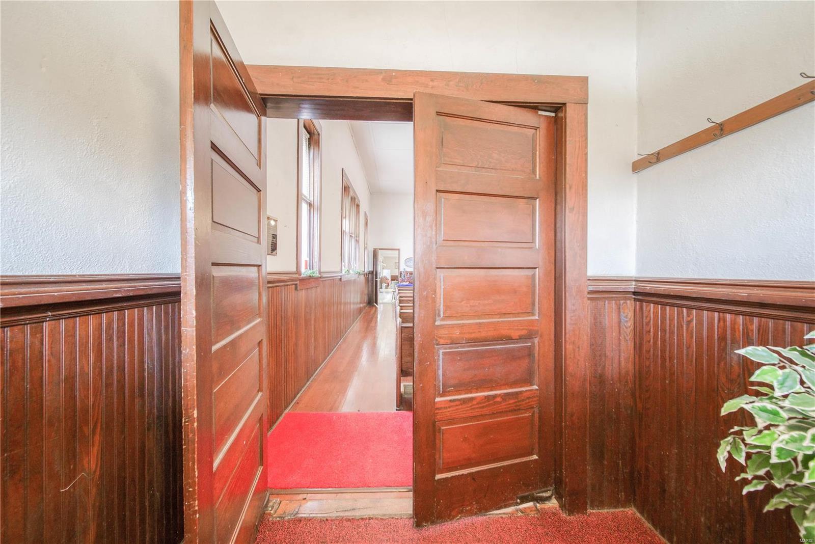 Phillipsburg - Commercial Sale