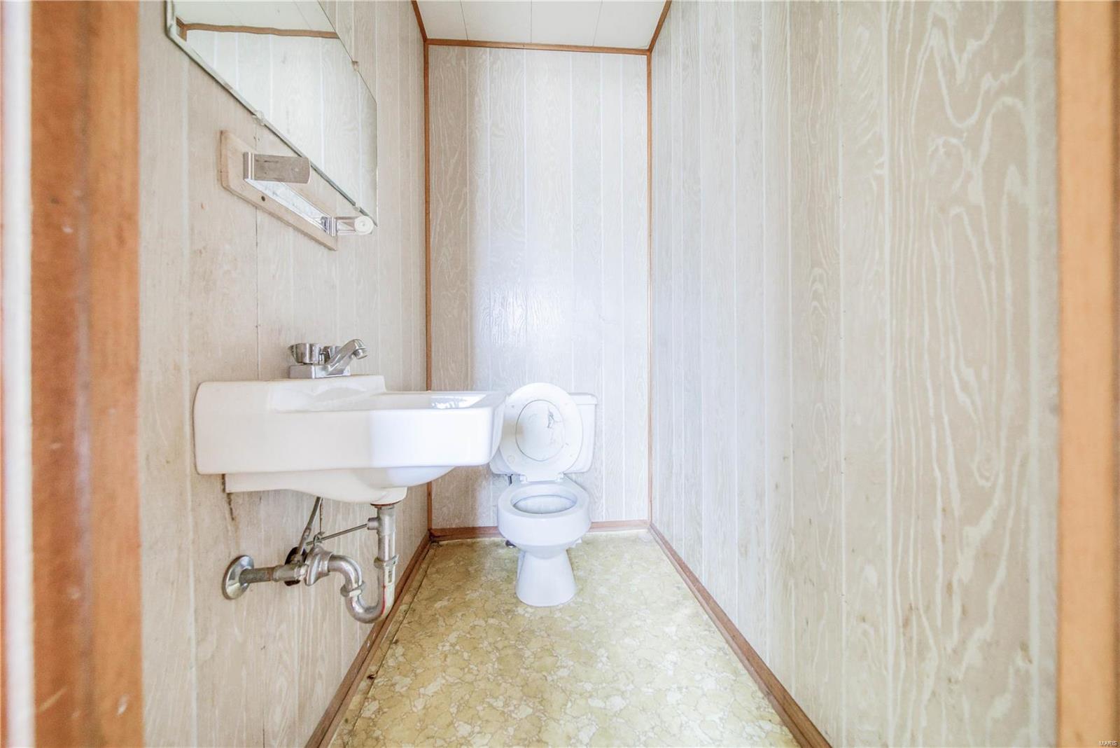 Phillipsburg - Commercial Sale