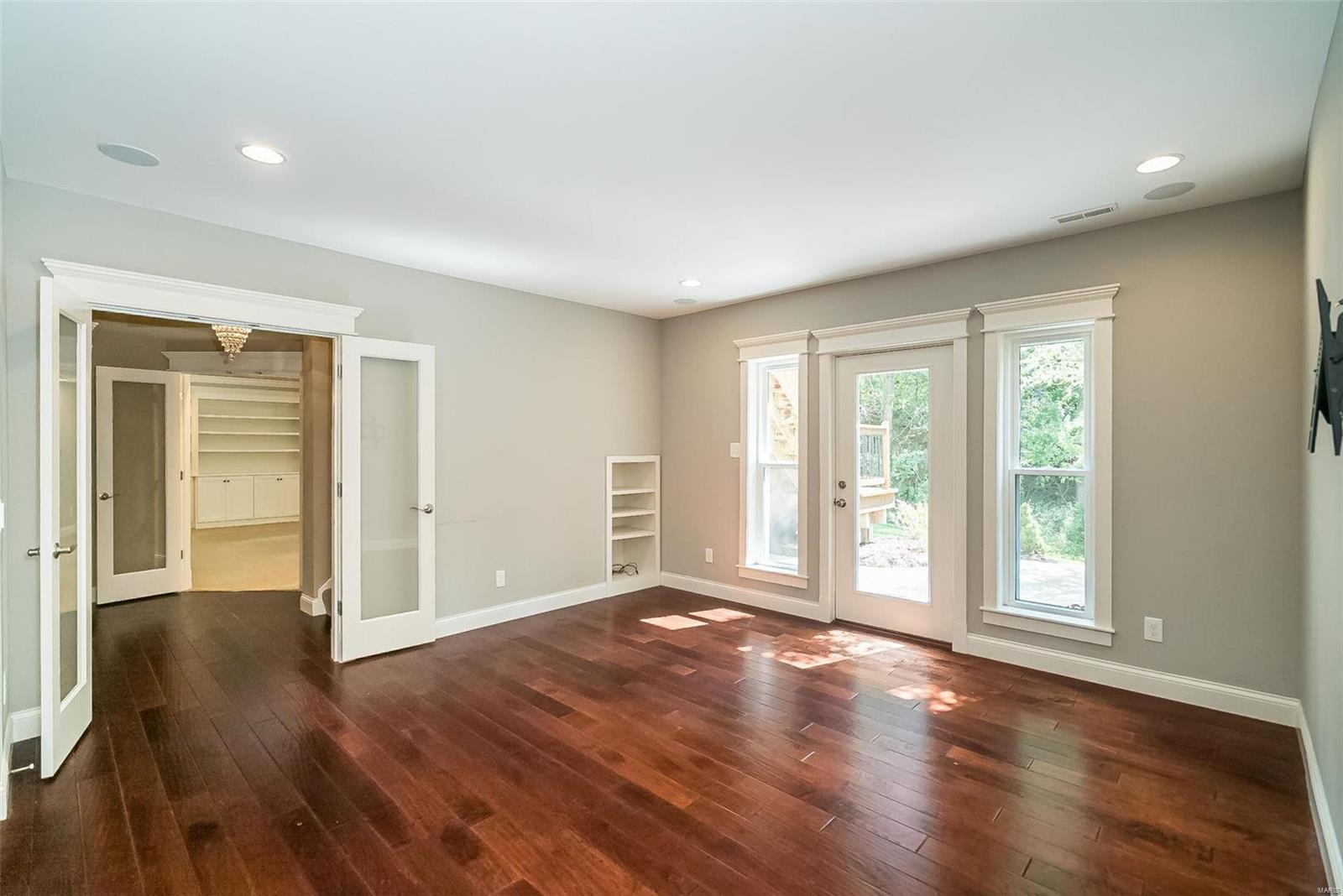 Arbor Bluffs - Residential