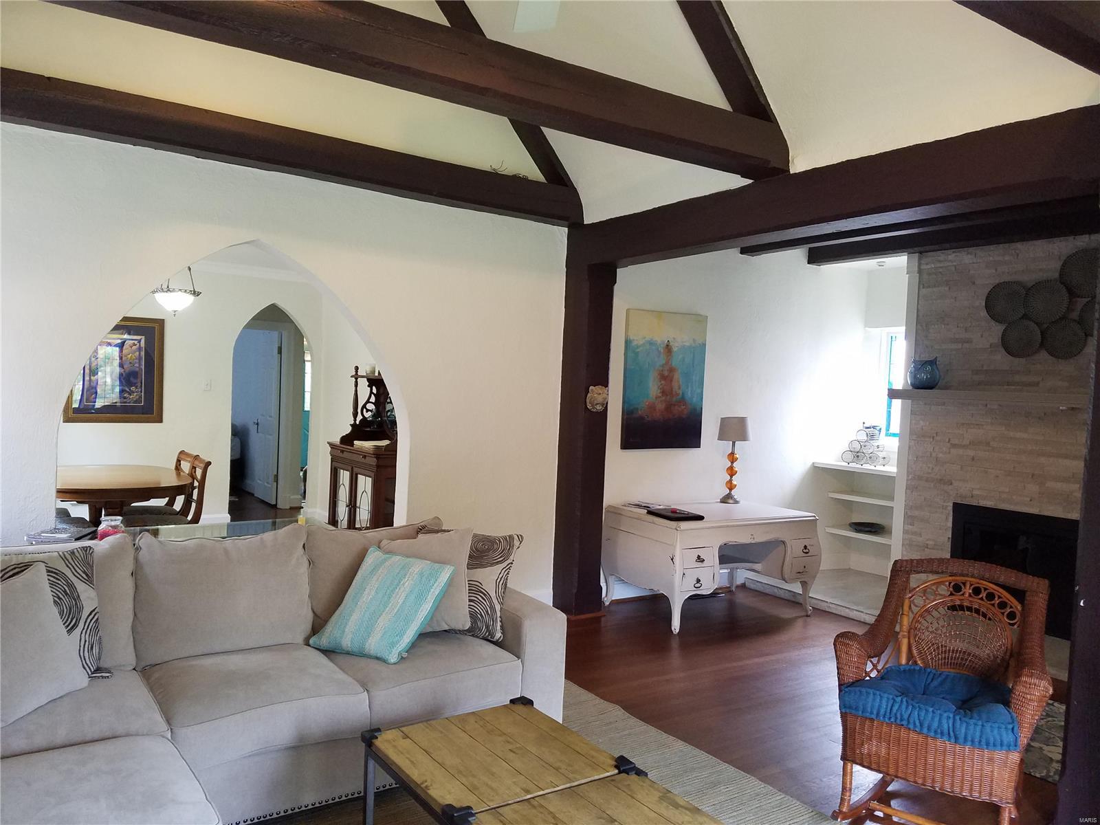 West Delmar 2 - Residential Lease