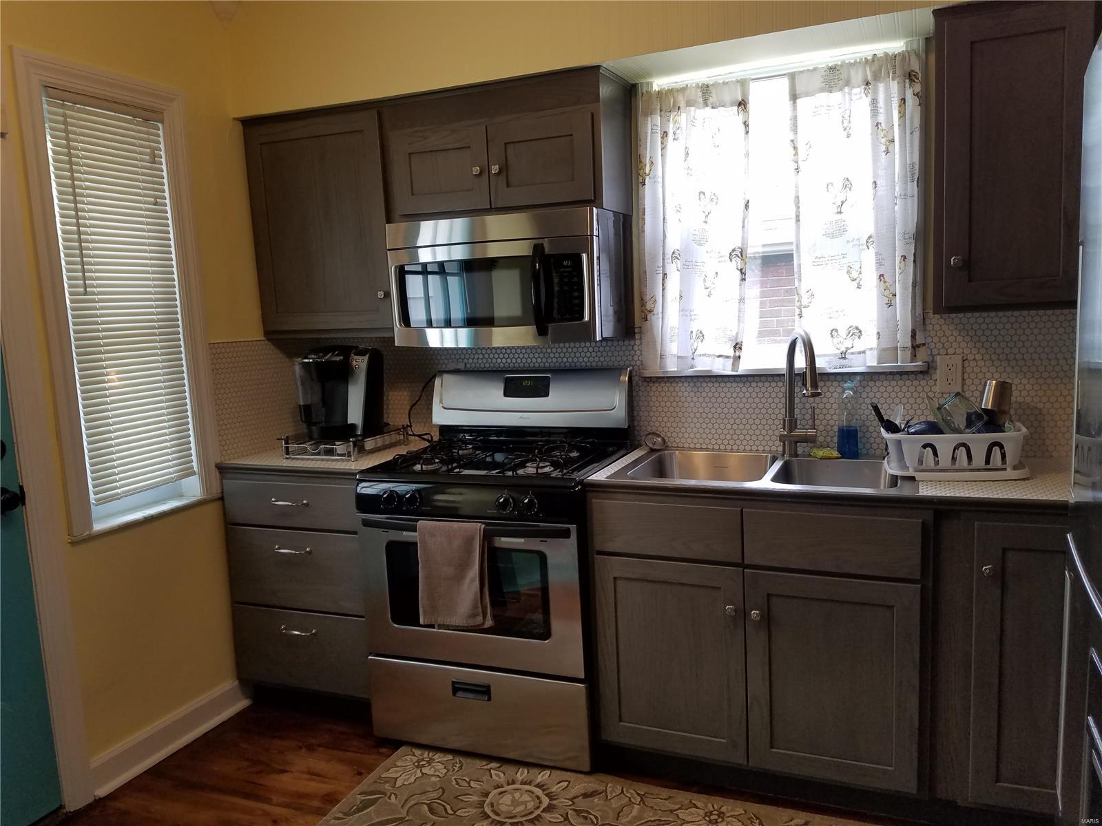 West Delmar 2 - Residential Lease