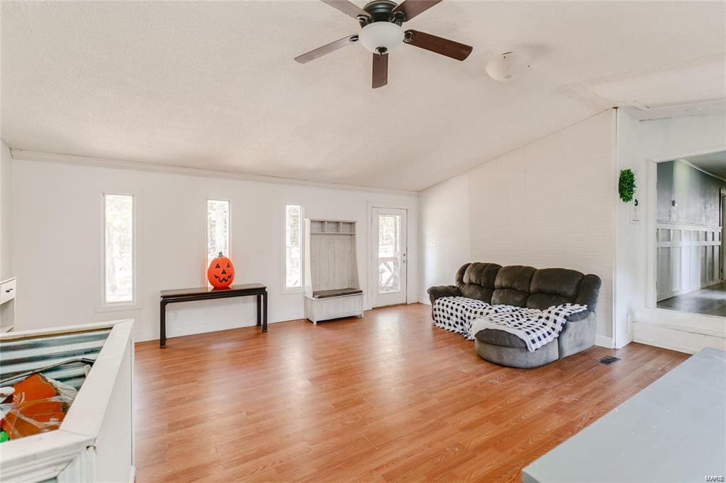 Valle Lake 03 - Residential