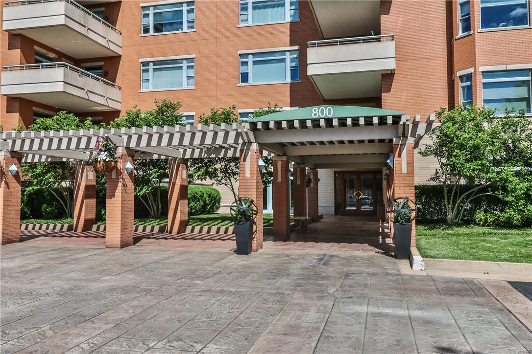 Residence At 800 S Hanley A Condo - Residential