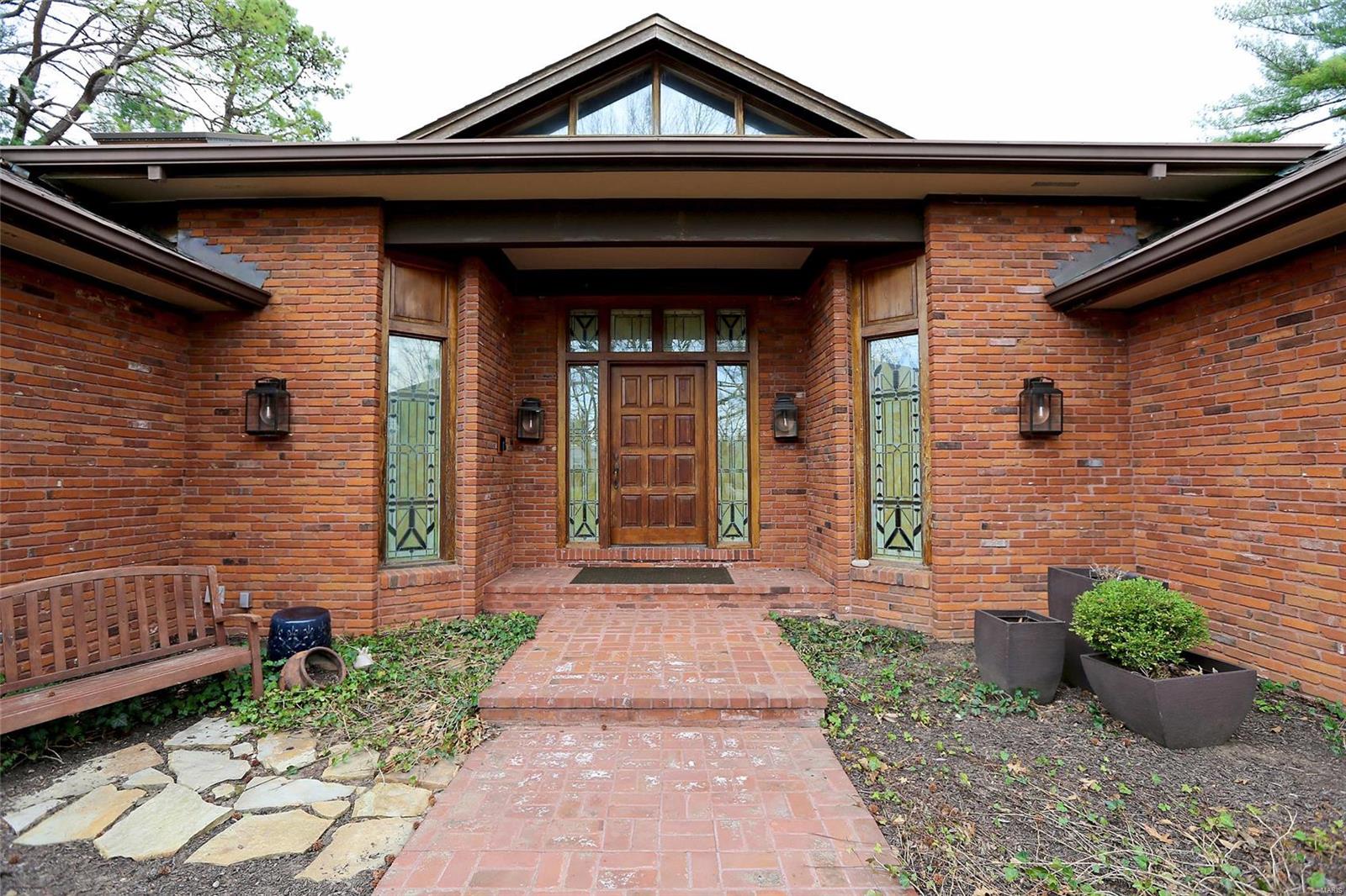 Ladue Farm Estates 2 - Residential