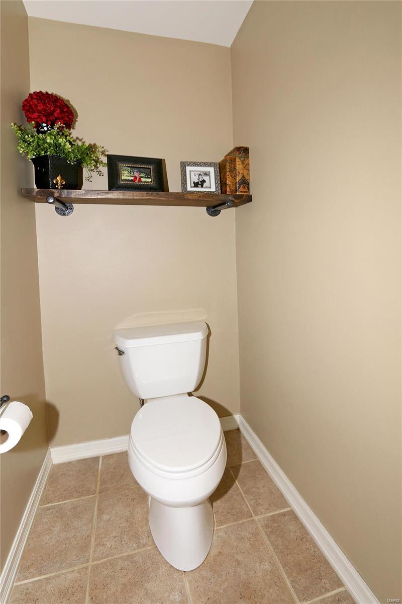 Ladue Farm Estates 2 - Residential