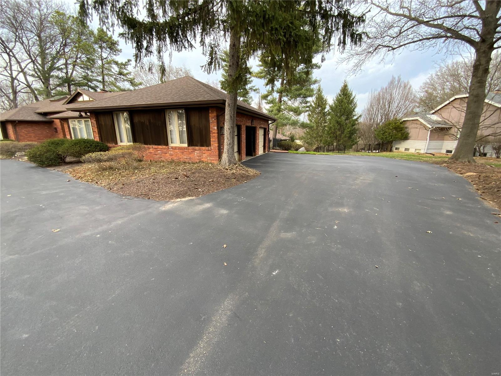 Ladue Farm Estates 2 - Residential