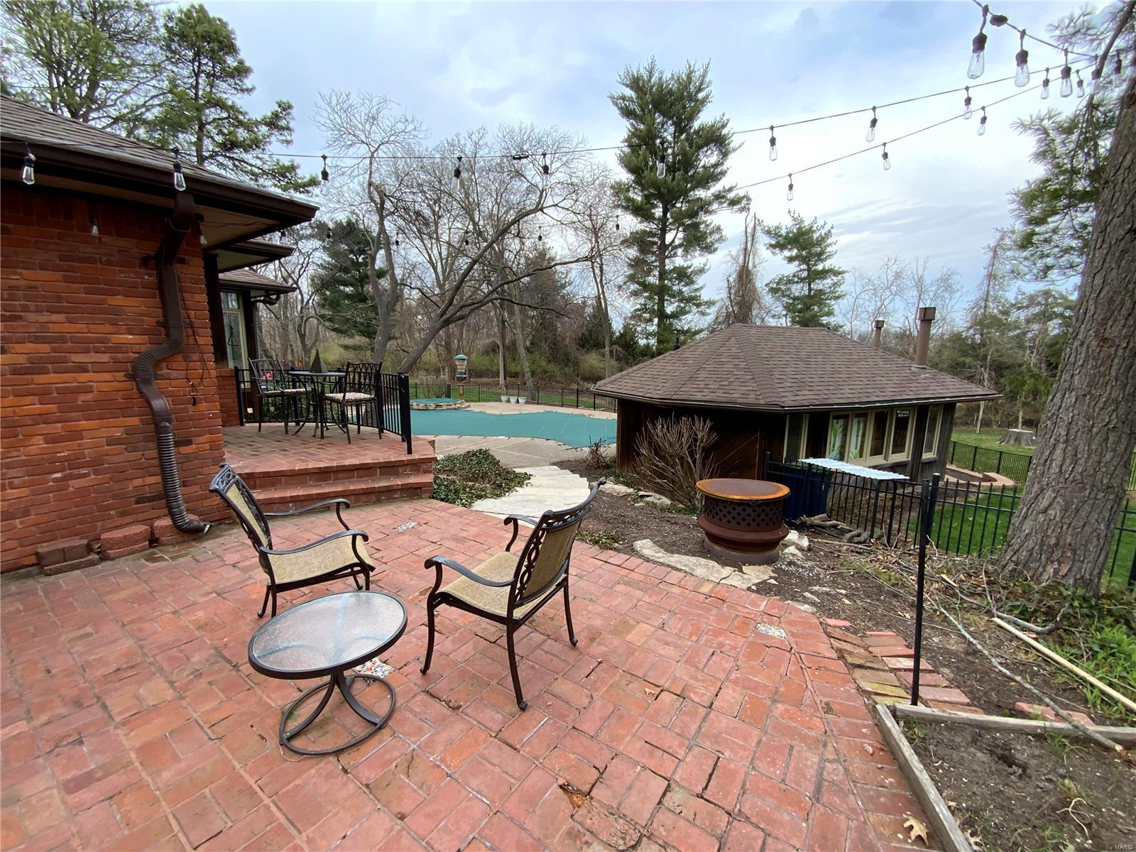 Ladue Farm Estates 2 - Residential