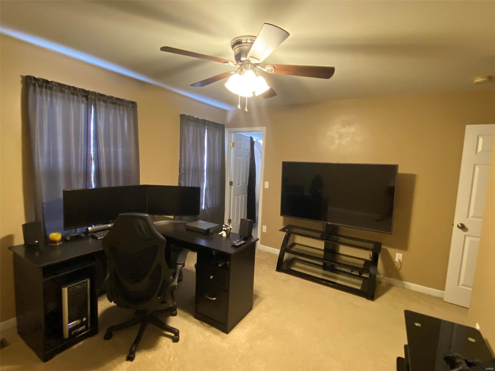 Villas of Windcrest - Residential