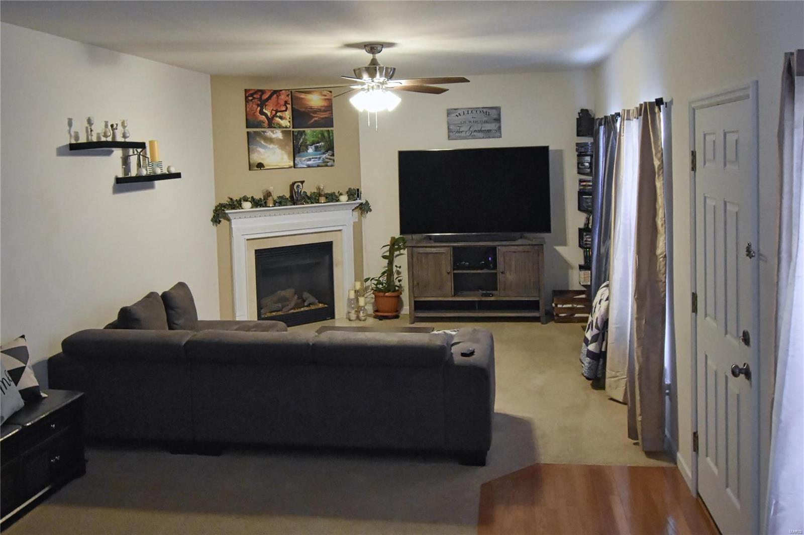 Villas of Windcrest - Residential