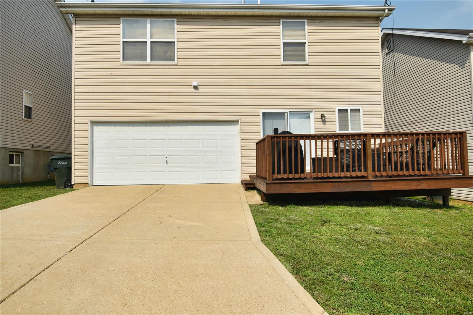 Villas of Windcrest - Residential