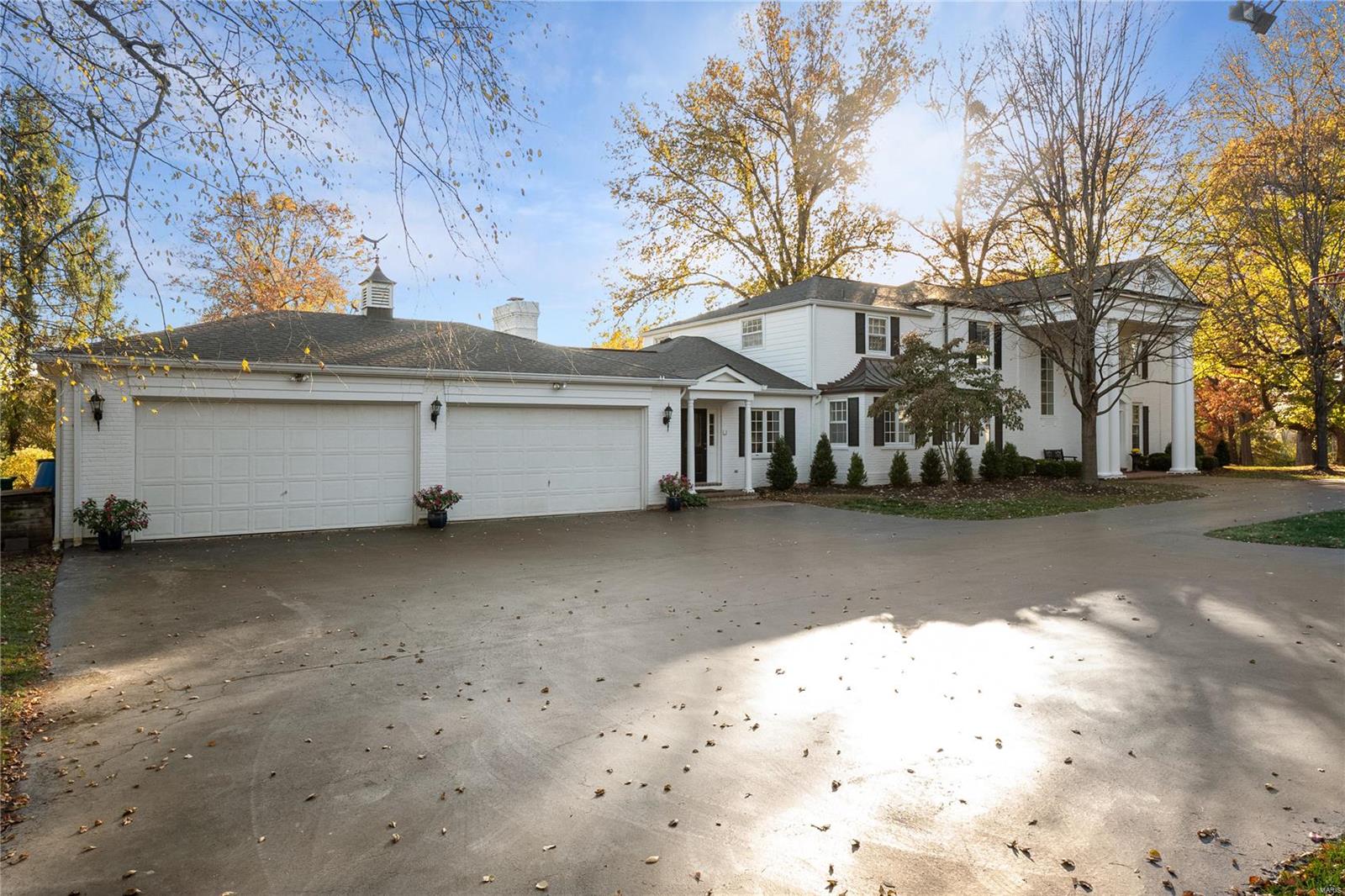 Colonial Hills Estate - Residential