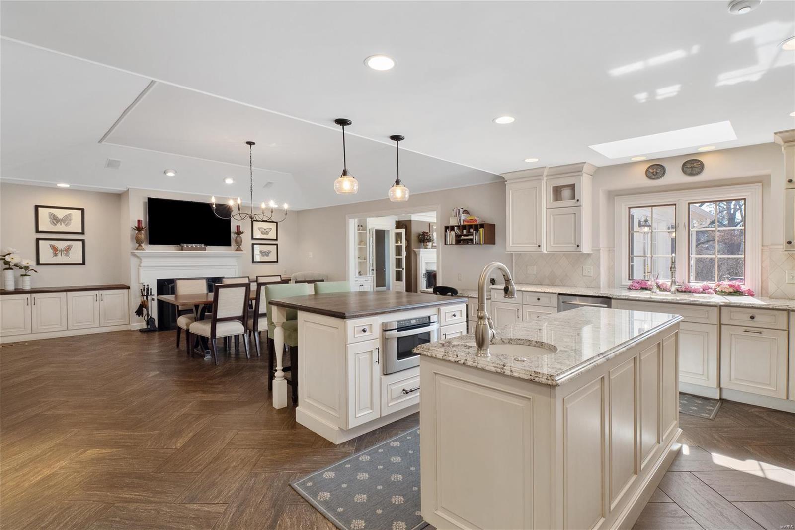 Colonial Hills Estate - Residential