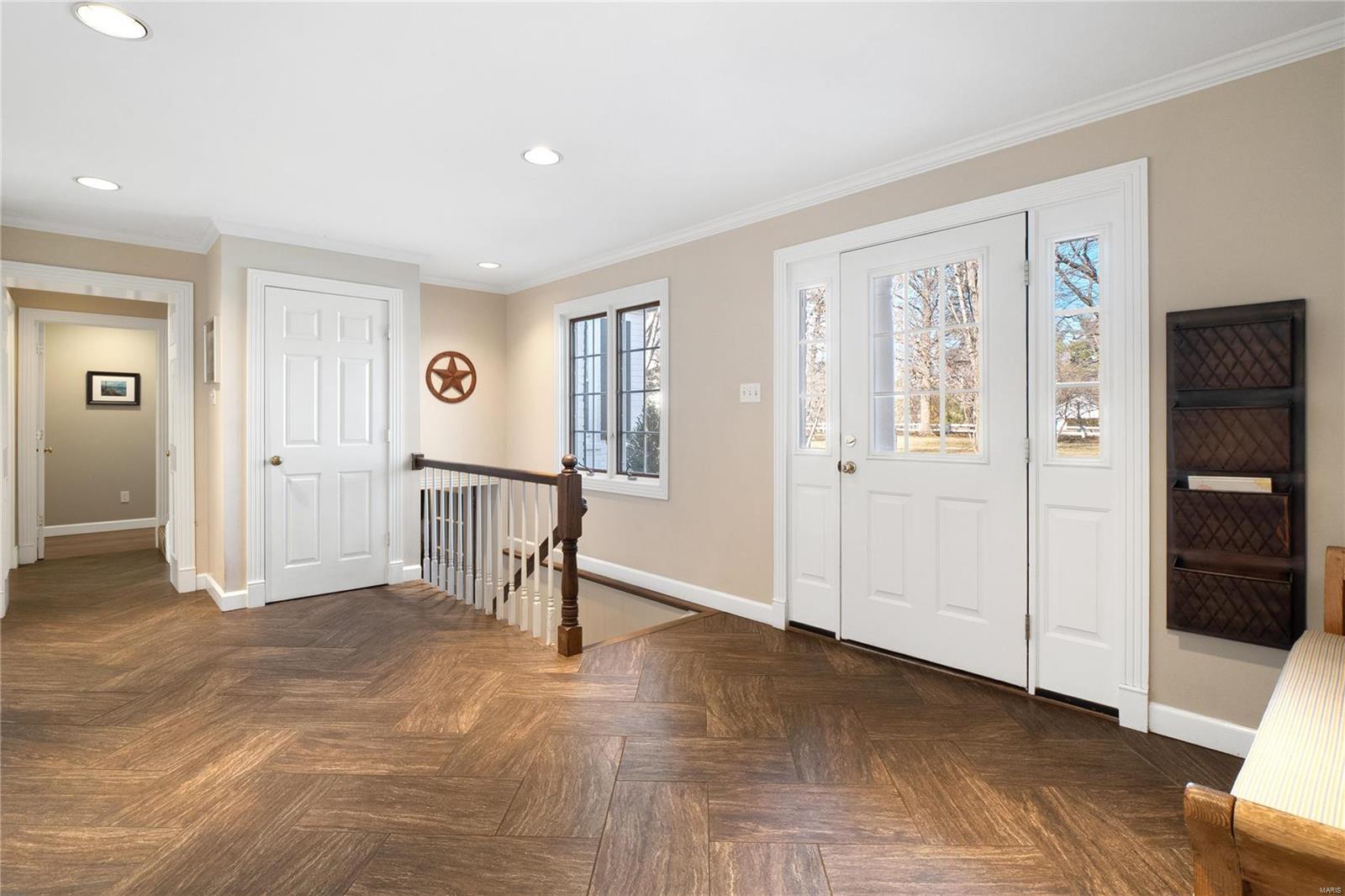 Colonial Hills Estate - Residential