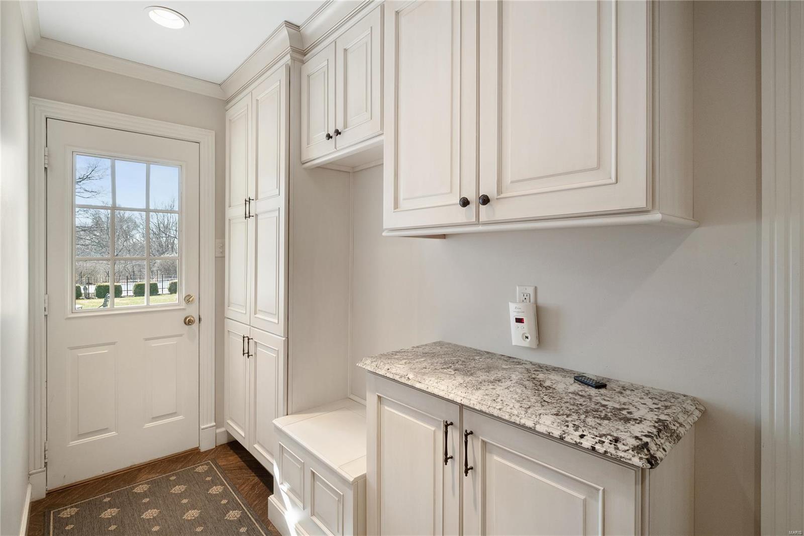 Colonial Hills Estate - Residential