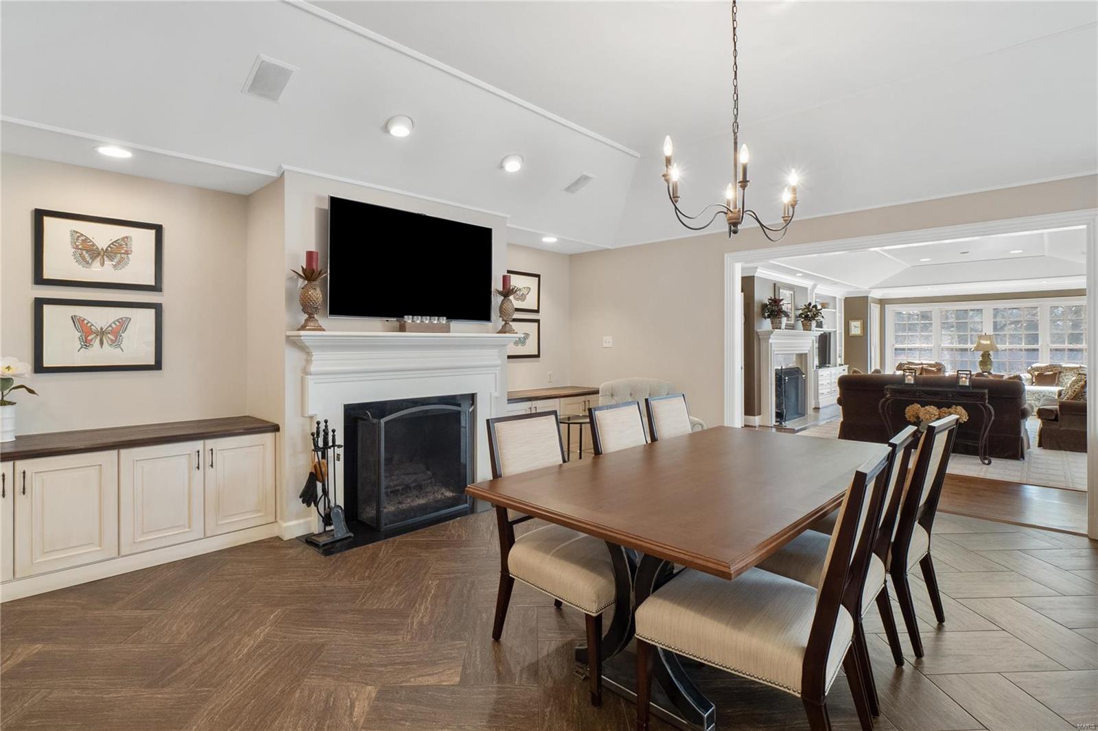 Colonial Hills Estate - Residential