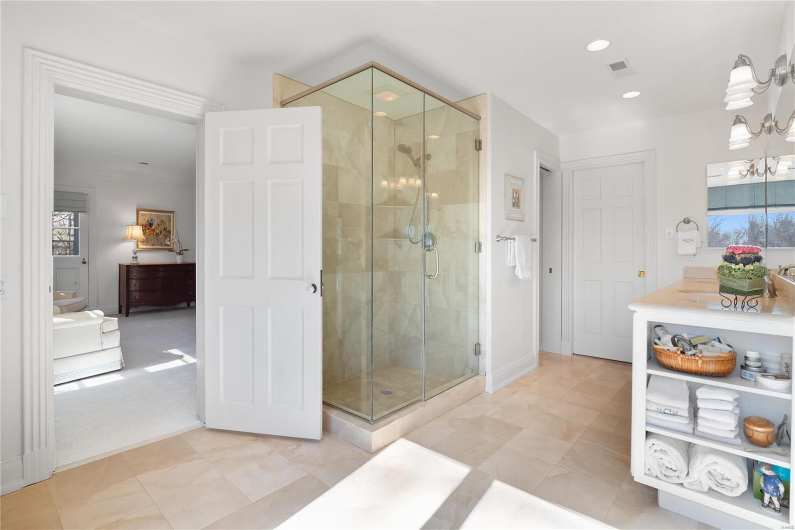 Colonial Hills Estate - Residential