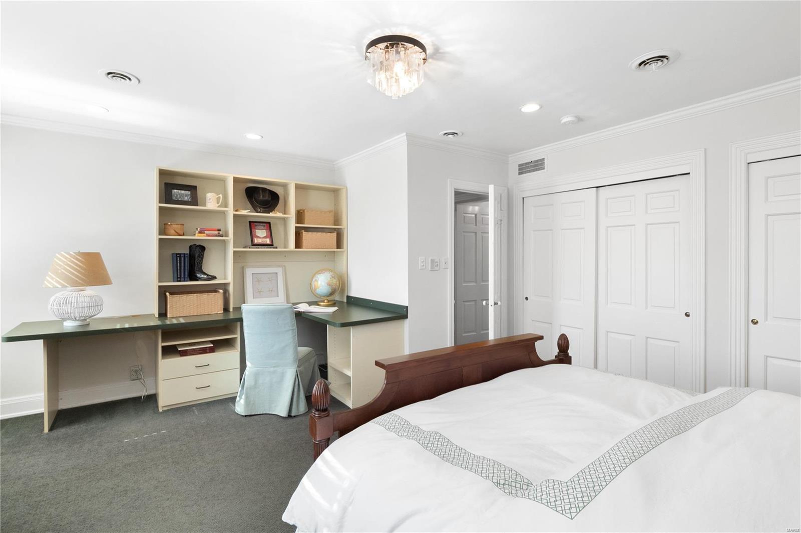 Colonial Hills Estate - Residential