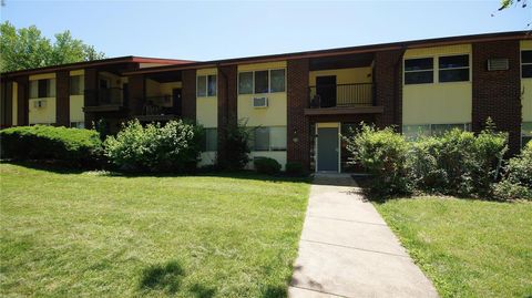 7443 Hazelcrest Drive H Hazelwood MO 63042