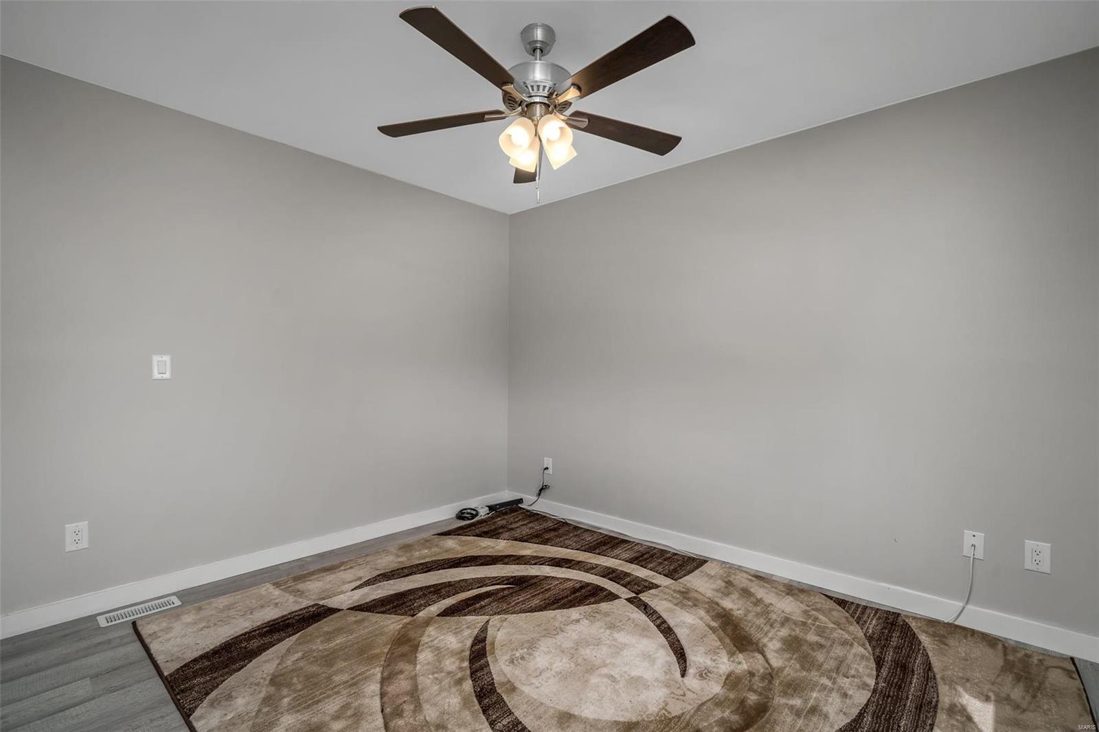 US Surv 1203 - Residential