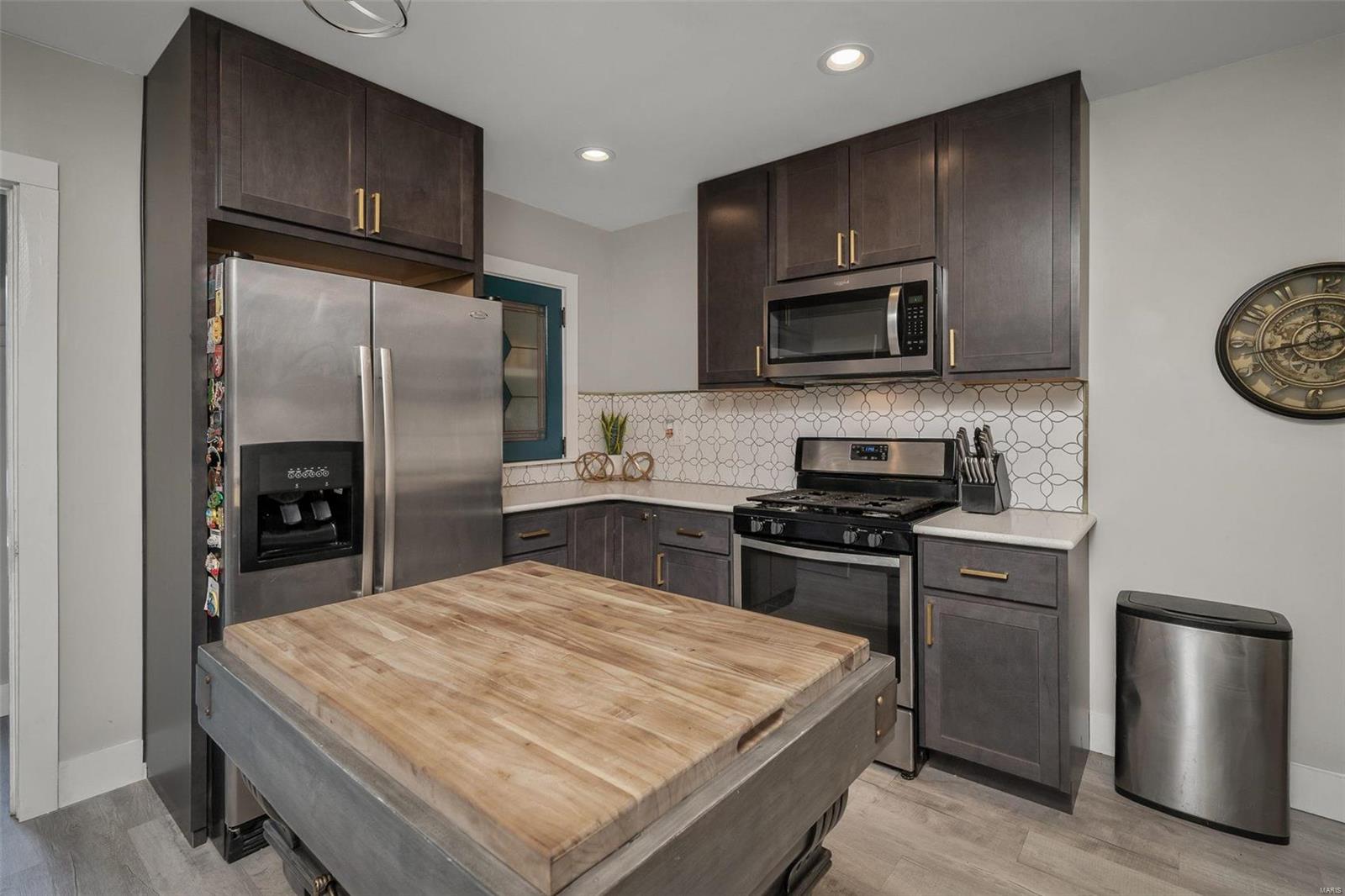 US Surv 1203 - Residential