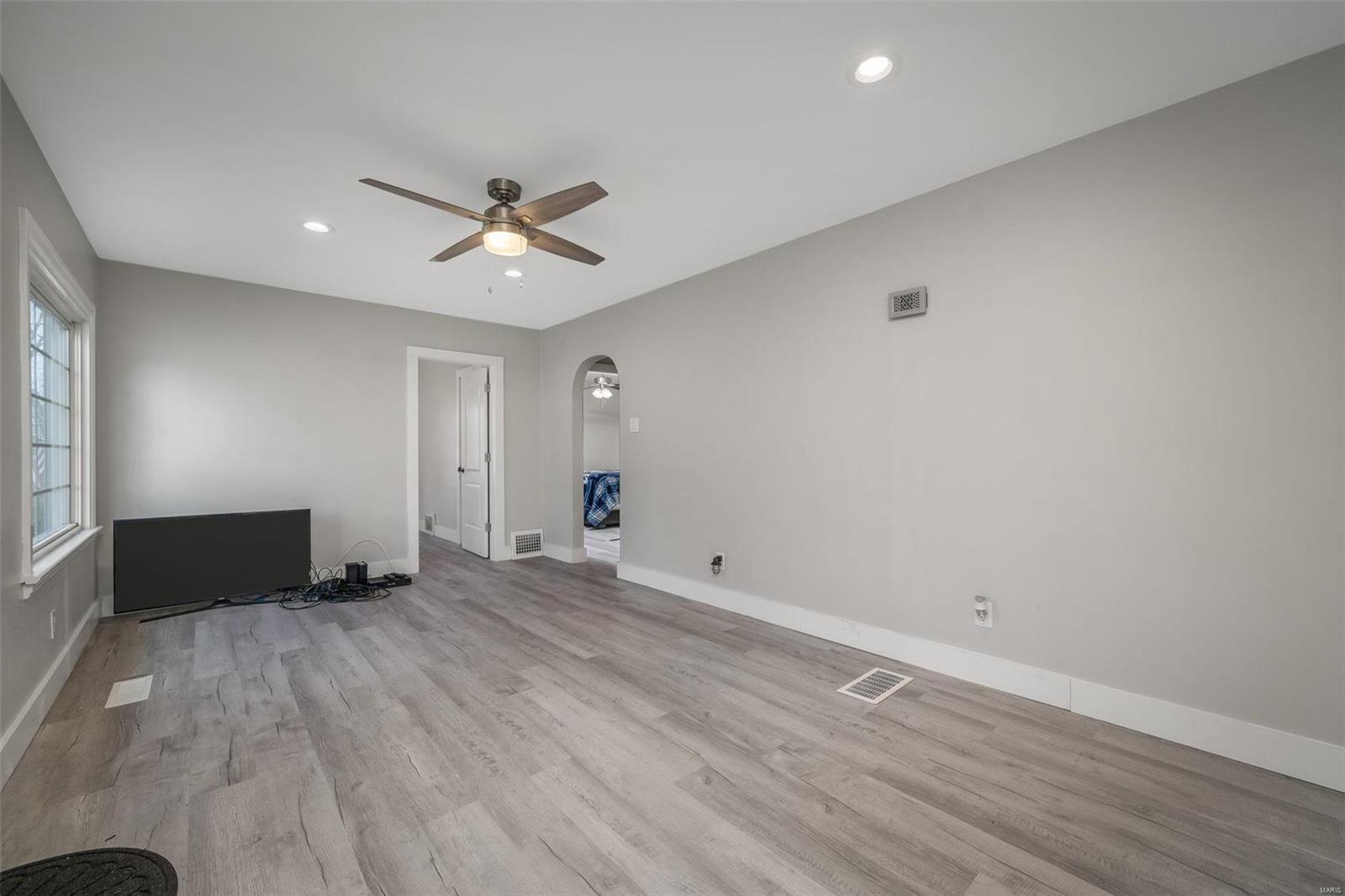 US Surv 1203 - Residential