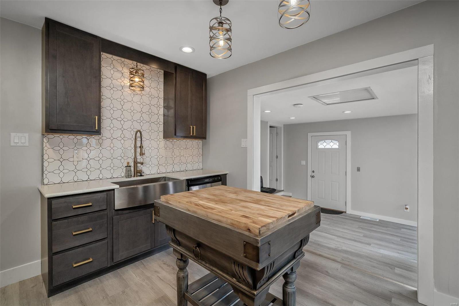 US Surv 1203 - Residential