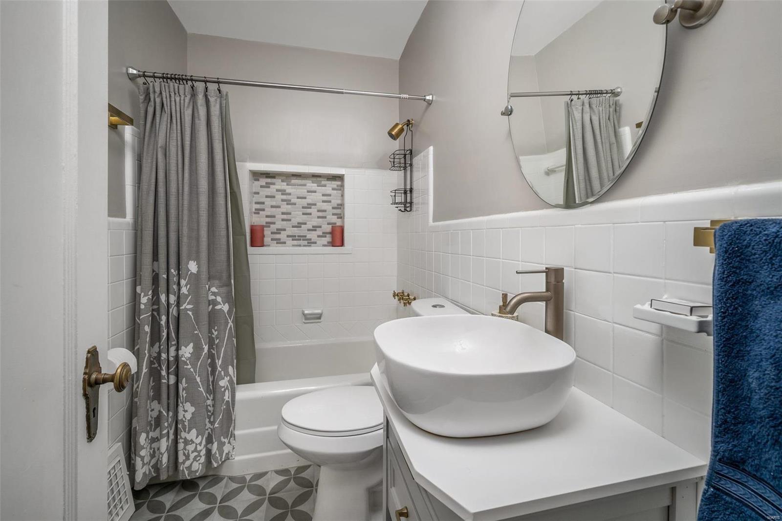 US Surv 1203 - Residential