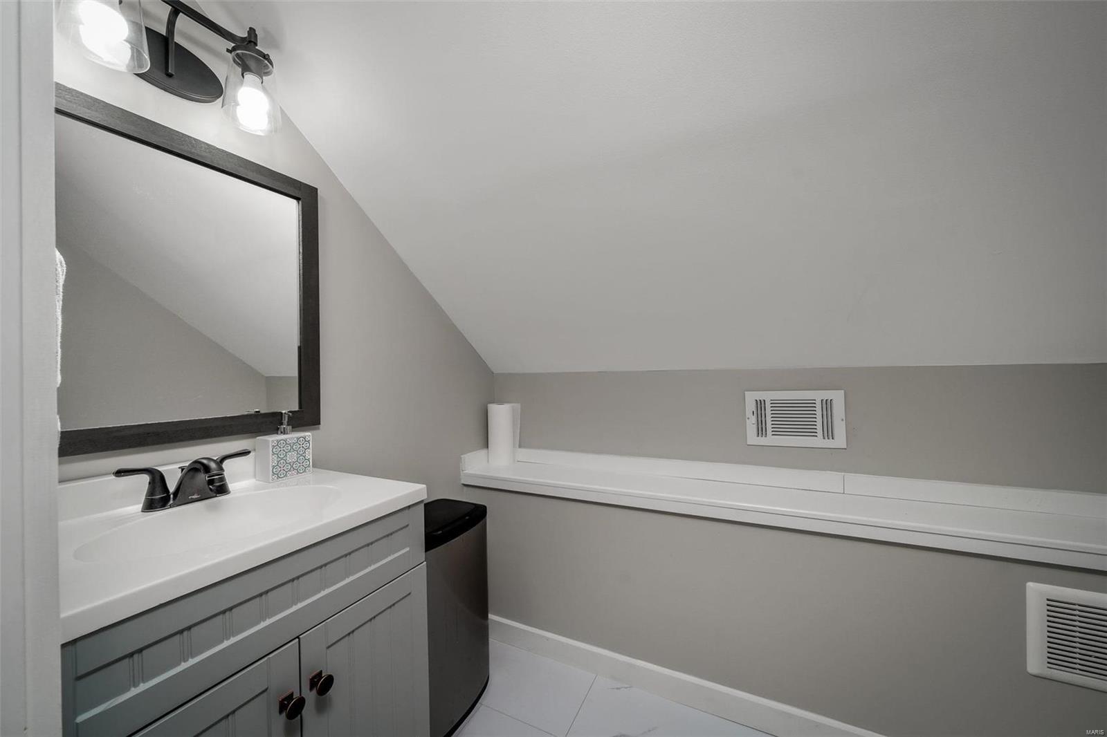 US Surv 1203 - Residential