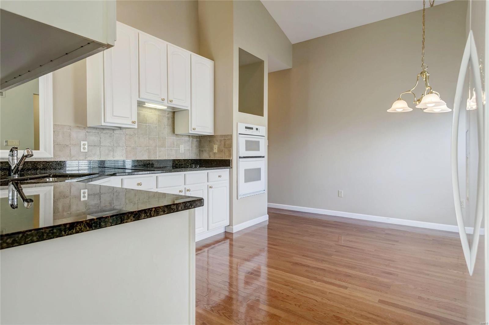 Nooning Tree Add Village A The - Residential Lease