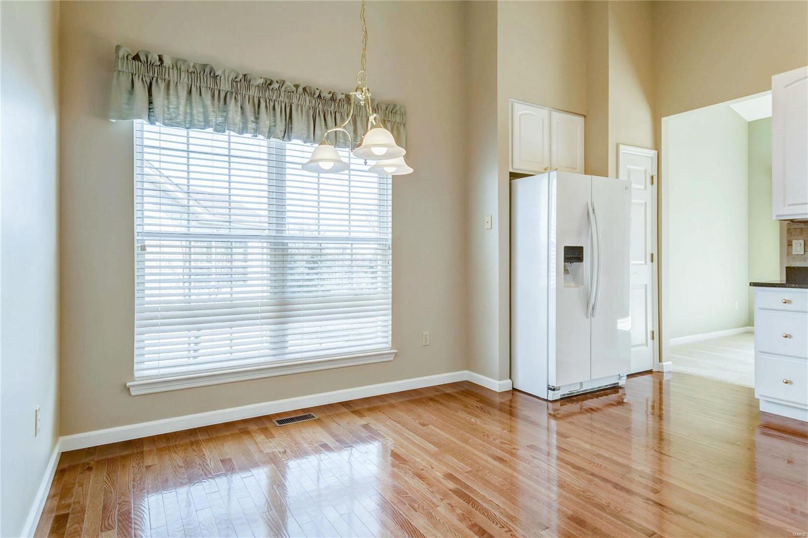 Nooning Tree Add Village A The - Residential Lease