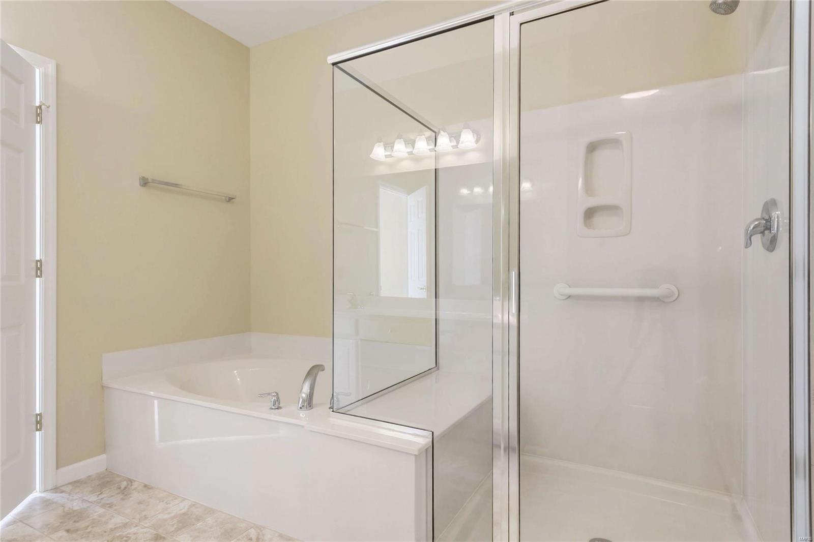 Nooning Tree Add Village A The - Residential Lease