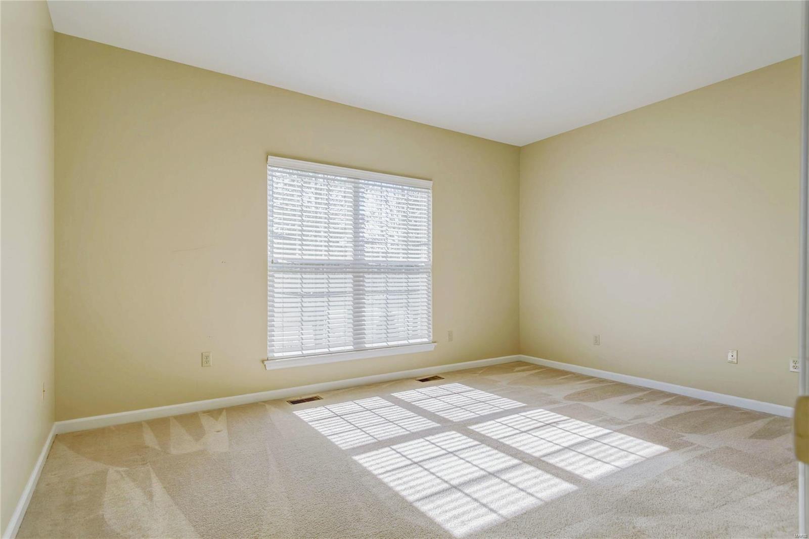 Nooning Tree Add Village A The - Residential Lease