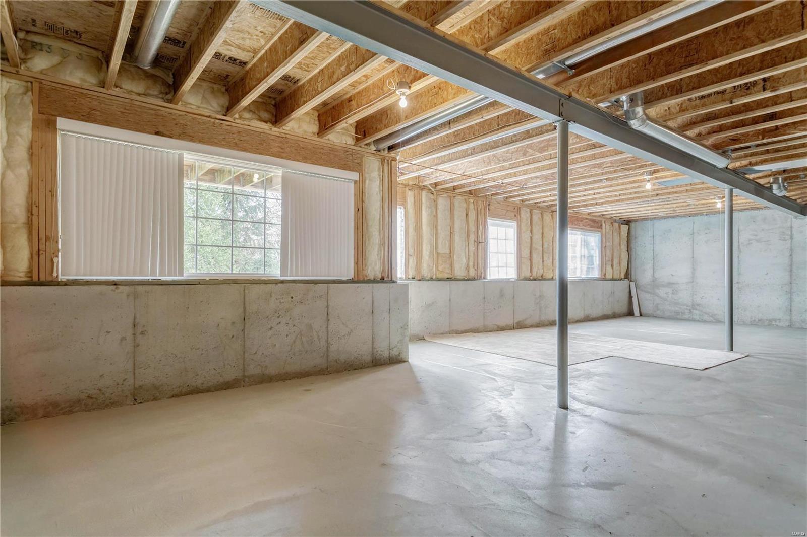 Nooning Tree Add Village A The - Residential Lease