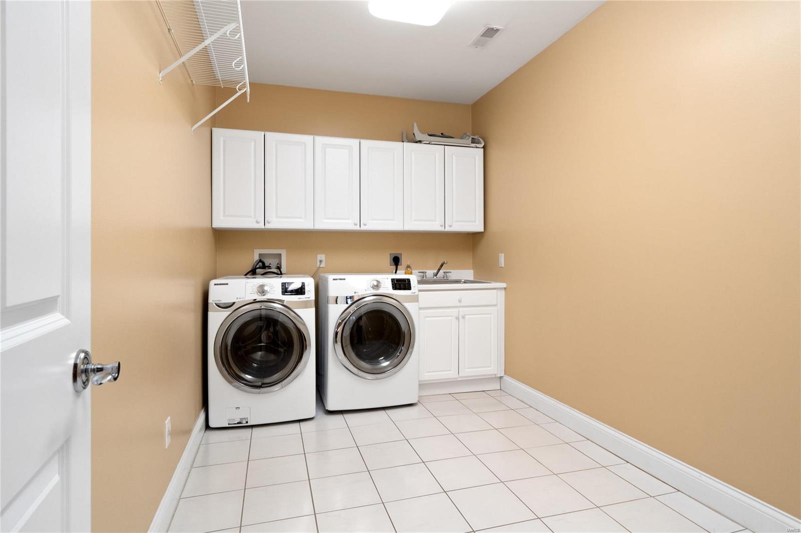 Clayton Gardens - Residential