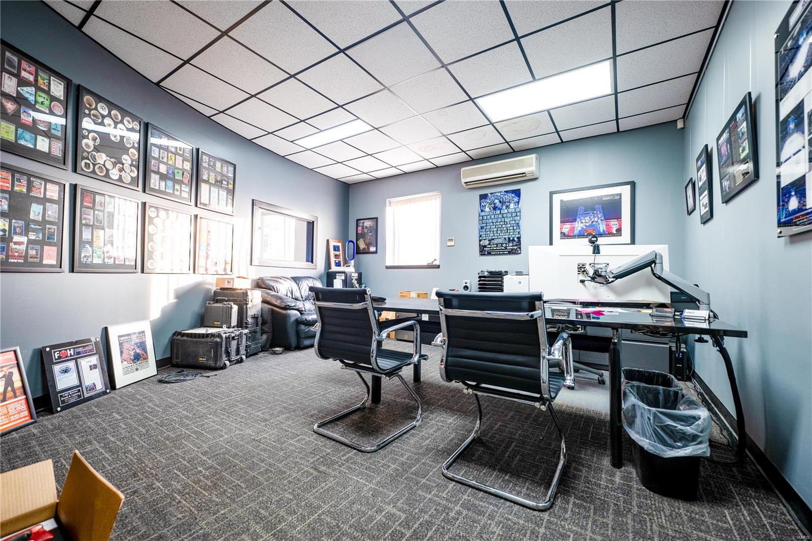 SURVEY 2004 SEC 00 TWN 44 RANGE 5 - Commercial Sale