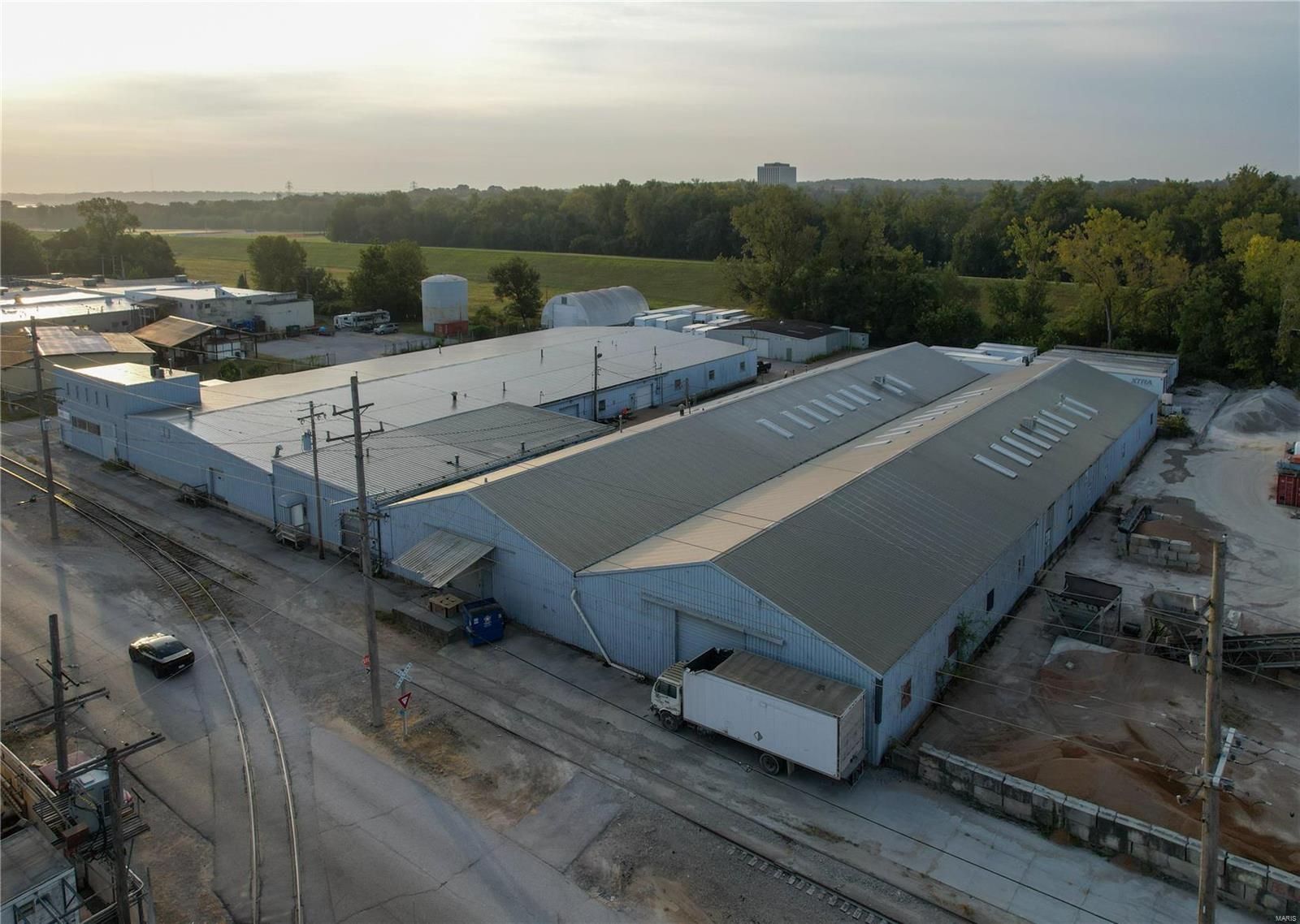 SURVEY 2004 SEC 00 TWN 44 RANGE 5 - Commercial Sale