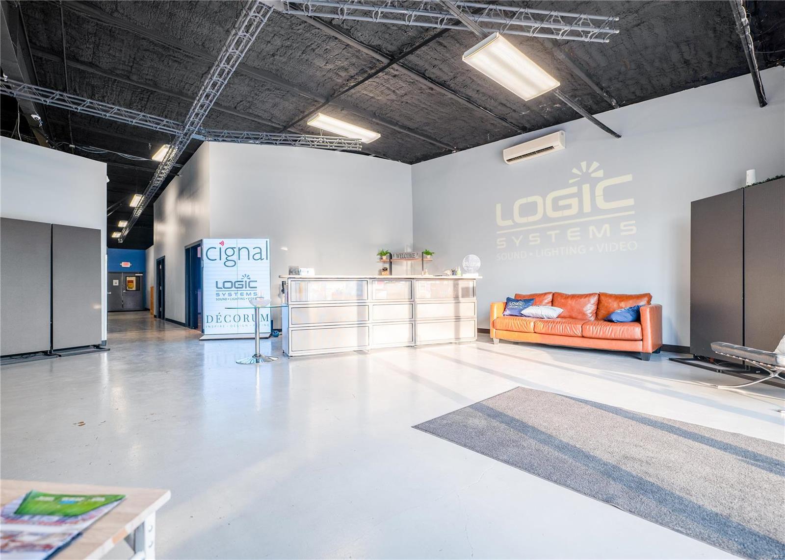 SURVEY 2004 SEC 00 TWN 44 RANGE 5 - Commercial Sale