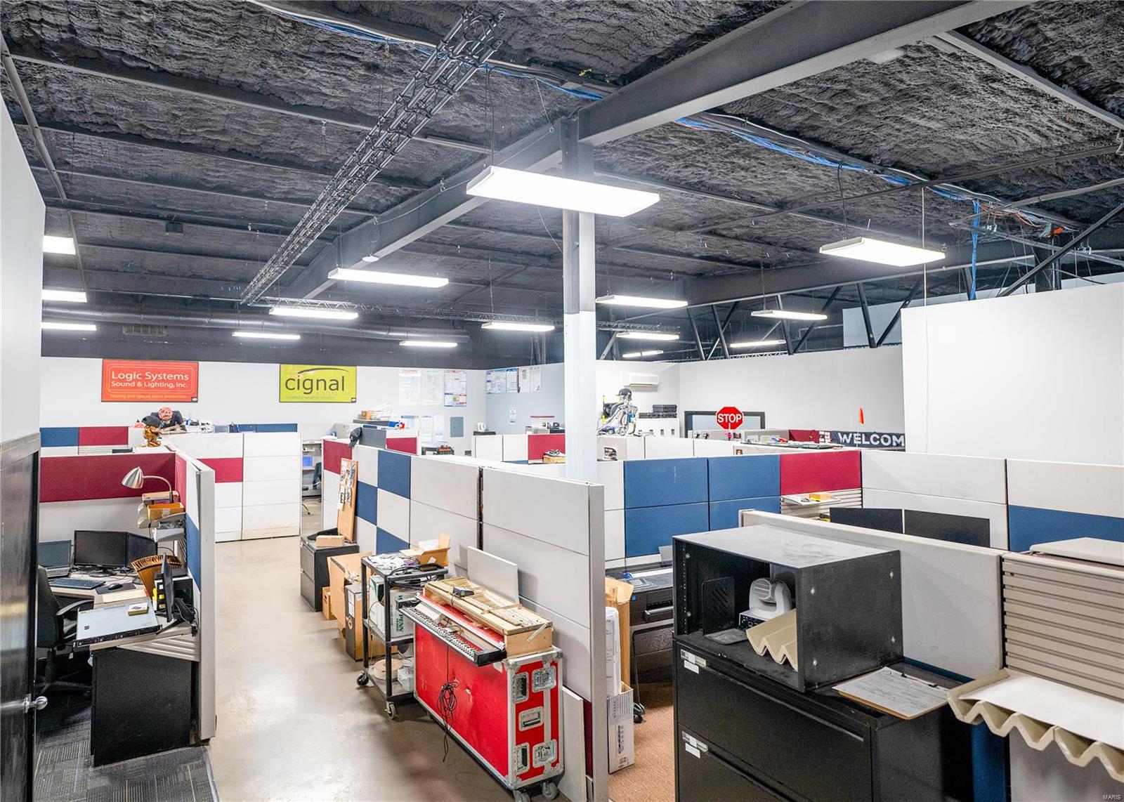 SURVEY 2004 SEC 00 TWN 44 RANGE 5 - Commercial Sale